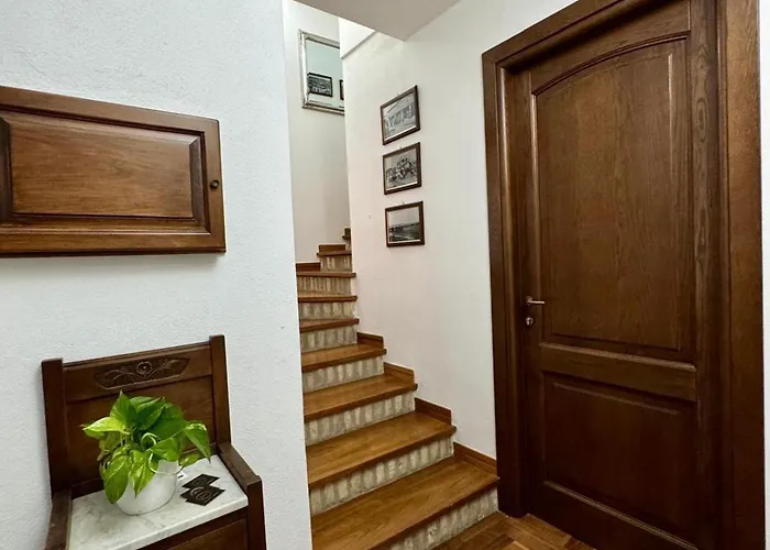 Casa Baronia 3* بلدية آسميني